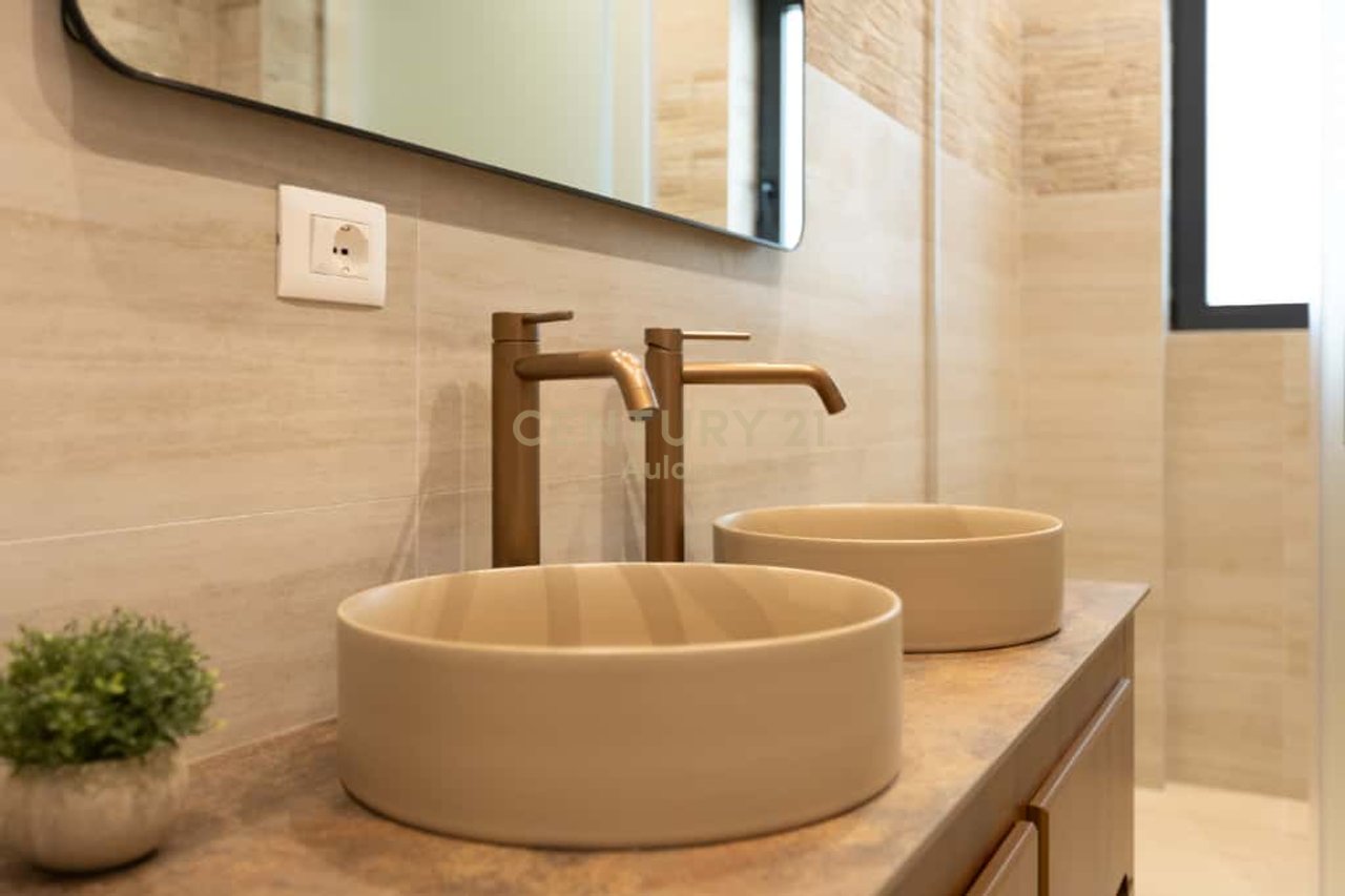 Exclusive Designer Apartment in Vlora: A Dream Home with a 120 m² Panoramic Terrace