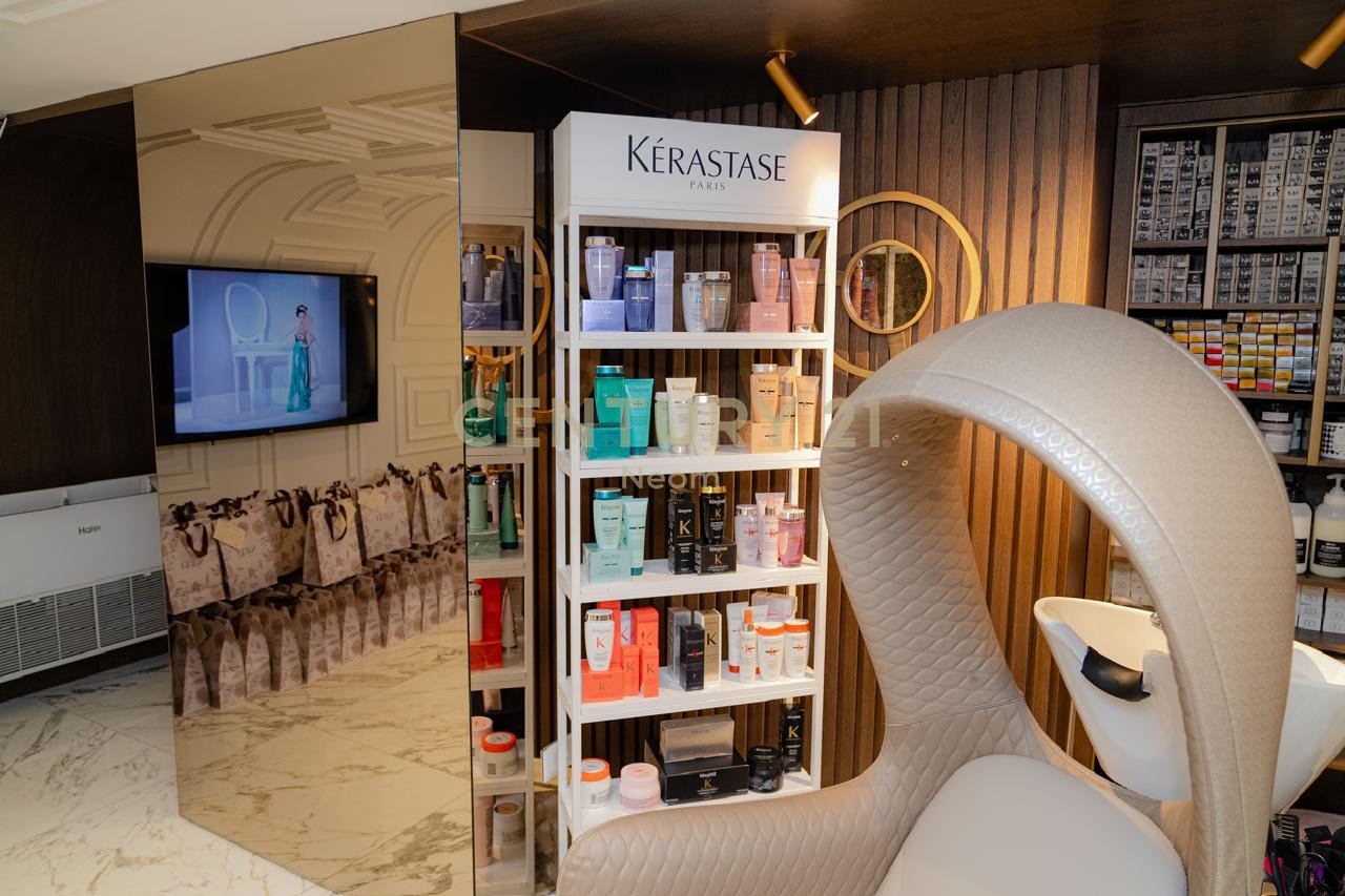 Attività in Vendita – Salone di Parrucchiere e Estetica