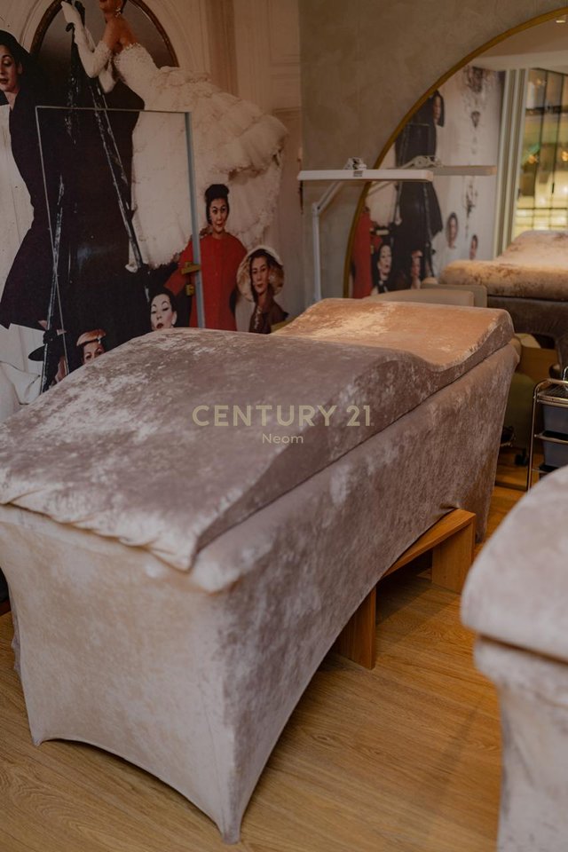 Attività in Vendita – Salone di Parrucchiere e Estetica