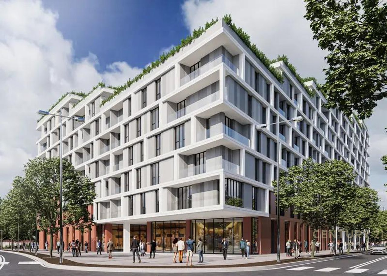 Apartament 2+1+2 Tualete për Shitje në Fushën e Aviacionit!