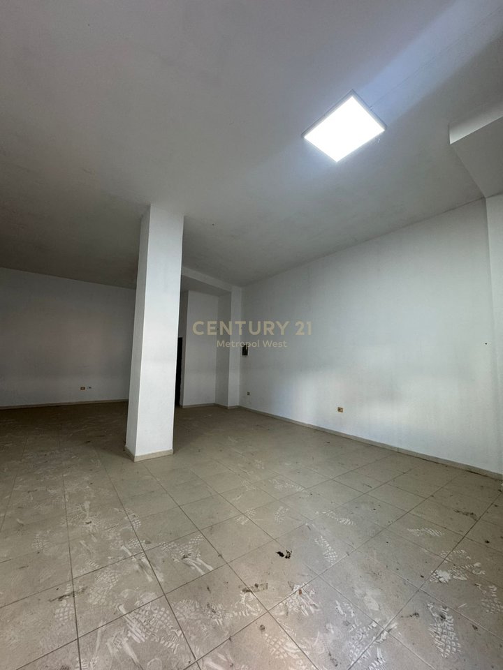 Commercial Space for Rent – New Boulevard