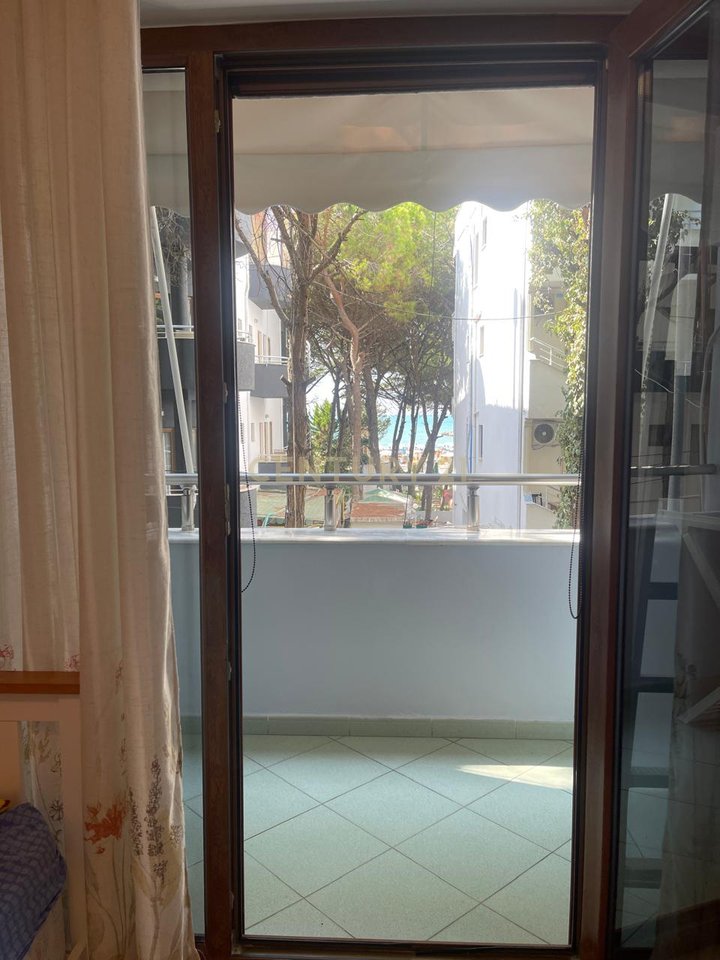 Apartament 2+1 me pamje deti për shitje  në Mali i Robit, Durrës