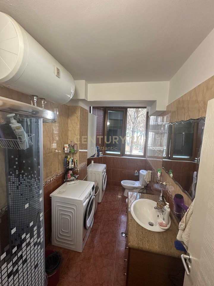 Apartament 2+1 me pamje deti për shitje  në Mali i Robit, Durrës