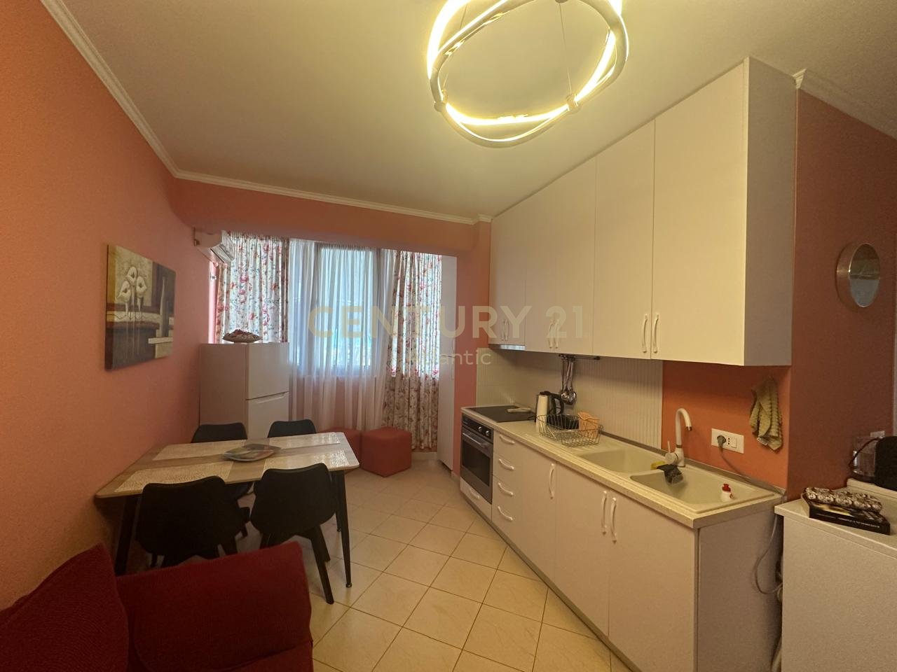 Apartament 2+1 me pamje deti për shitje  në Mali i Robit, Durrës