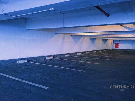 Parking space for sale on "Qemal Stafa" Street