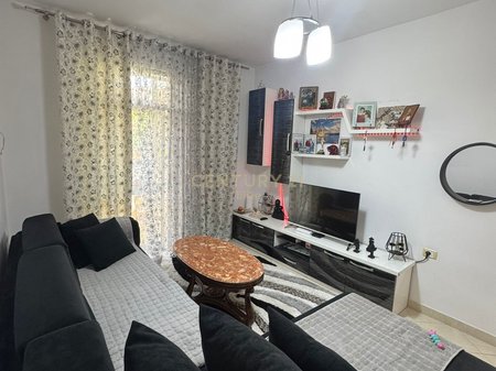Shitet, Apartament 2+1, Kodra e diellit