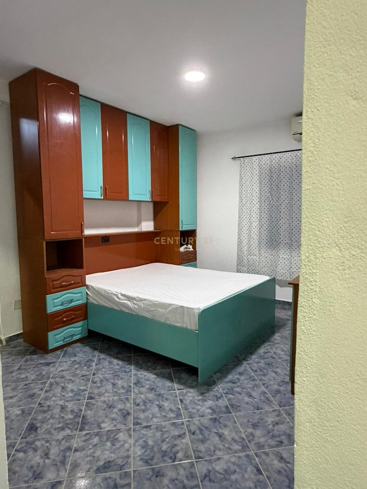 Apartament per qira 2+1 Thesari, Fresk