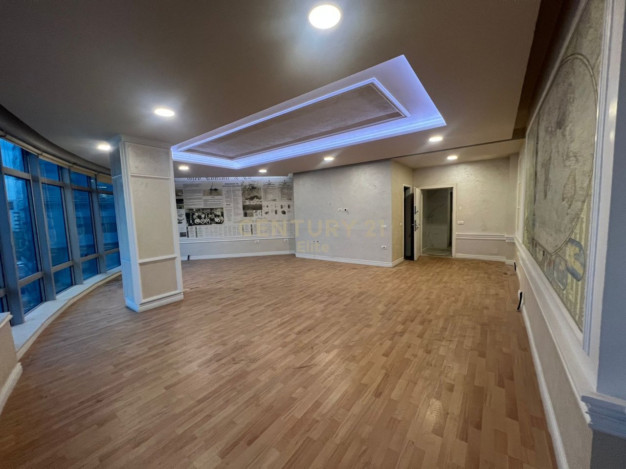 Qira, Ambient Biznesi, Kashar