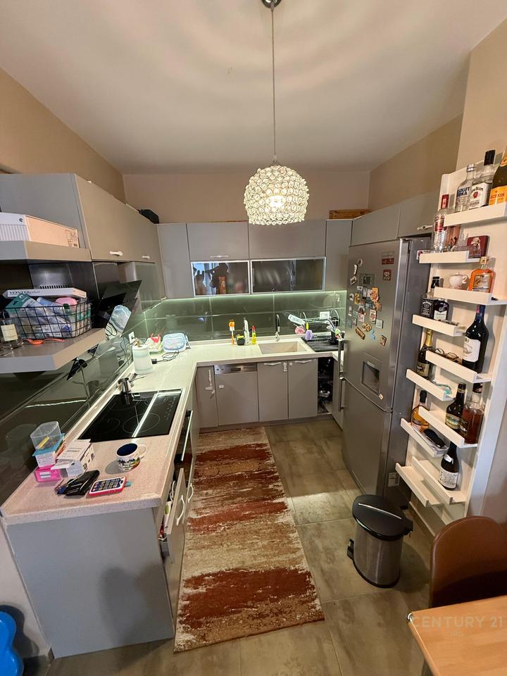 Apartament 2+1 ne Ali Dem