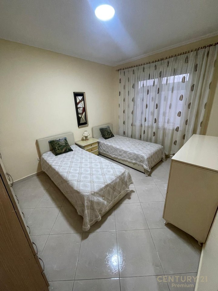 Apartament 1+1 Me Qira afër Kopshtit Botanik Zoologjik, Tiranë!