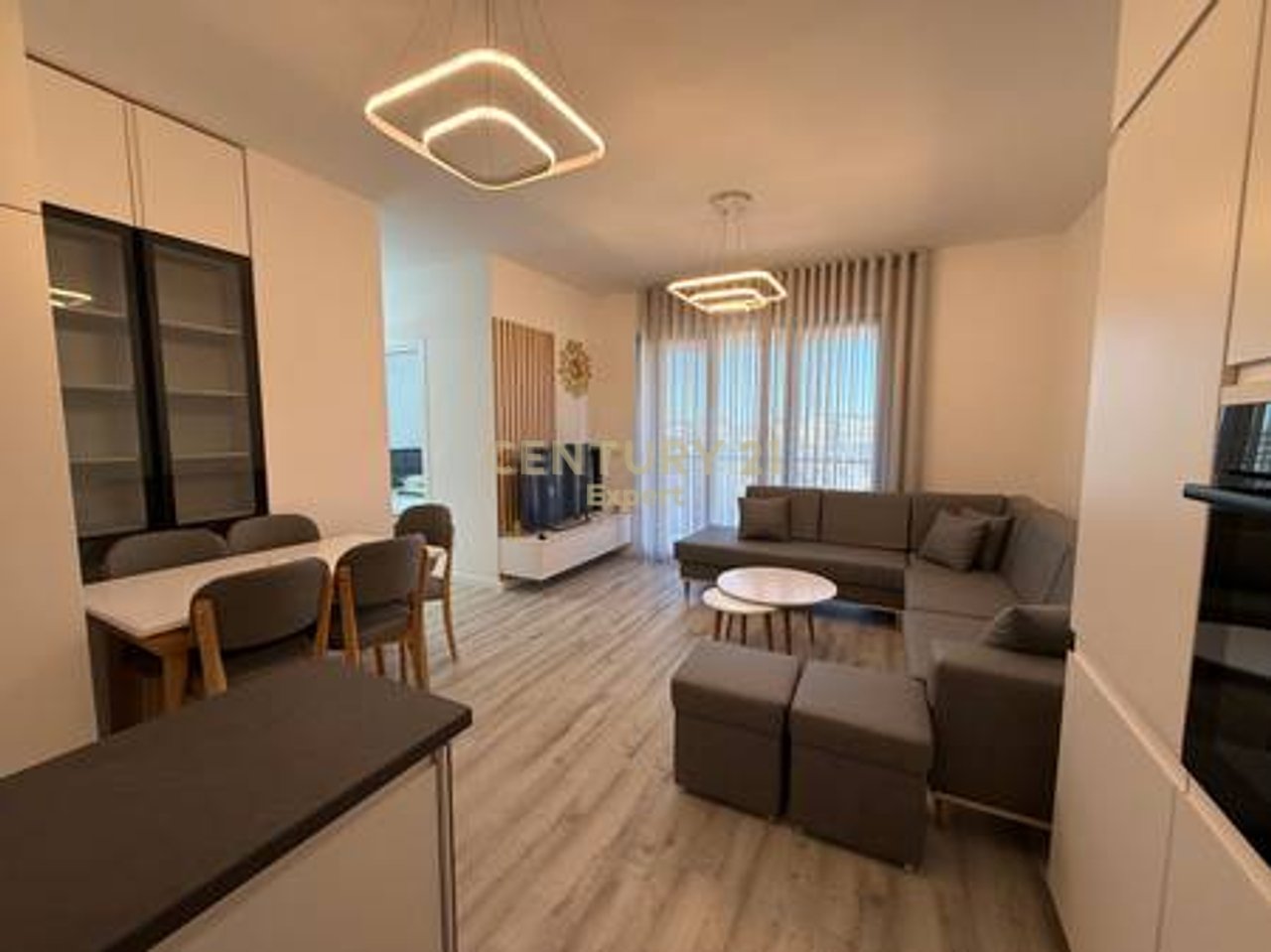 APARTAMENT 2+1+2+POST PARKIMI PER QIRA NE DON BOSKO!