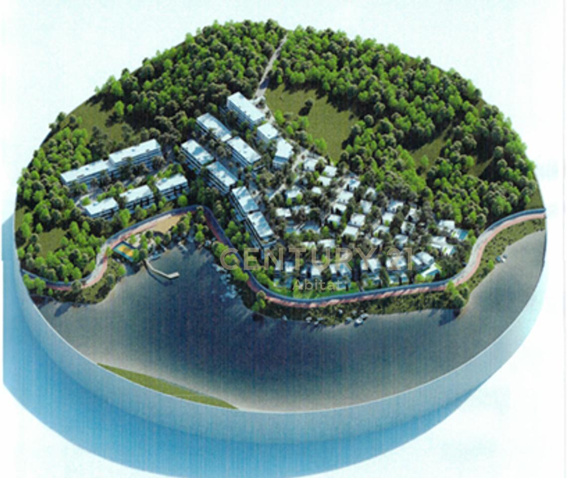 Apartament 3+1+2 dhe Verande në shitje ne Farka Lake Front Residence