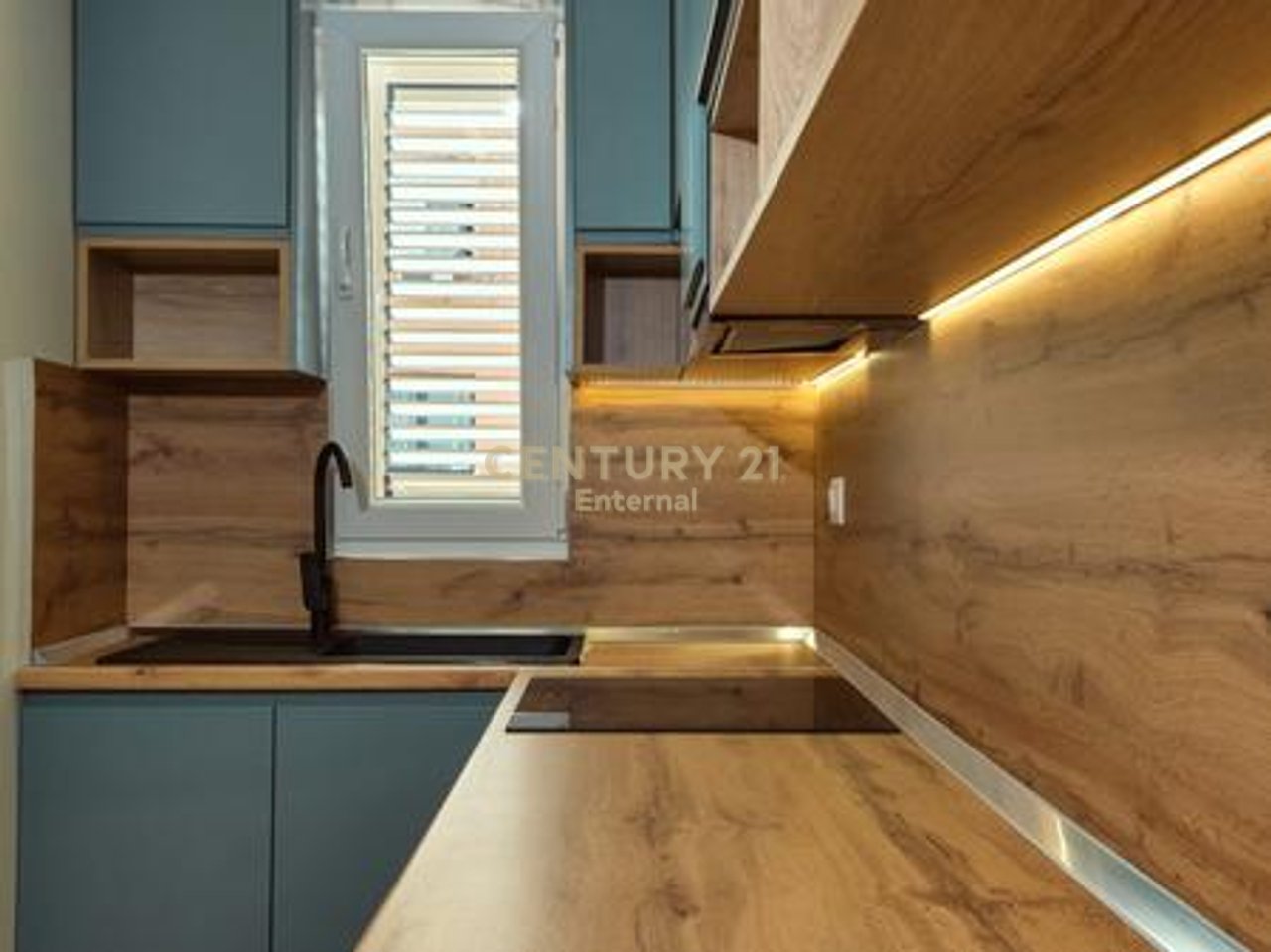 Apartament 1+1 me qira ne Bllok!