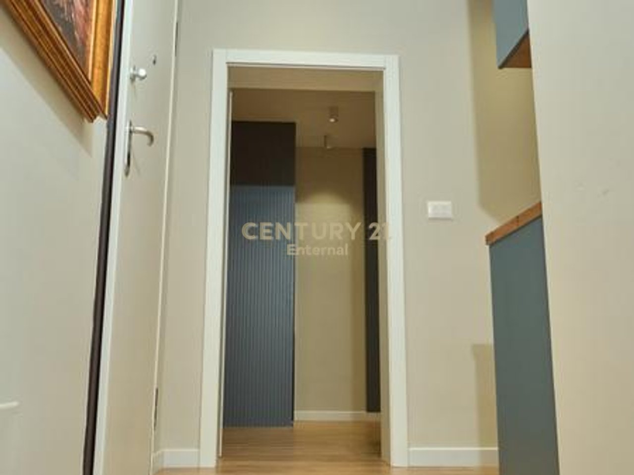 Apartament 1+1 me qira ne Bllok!