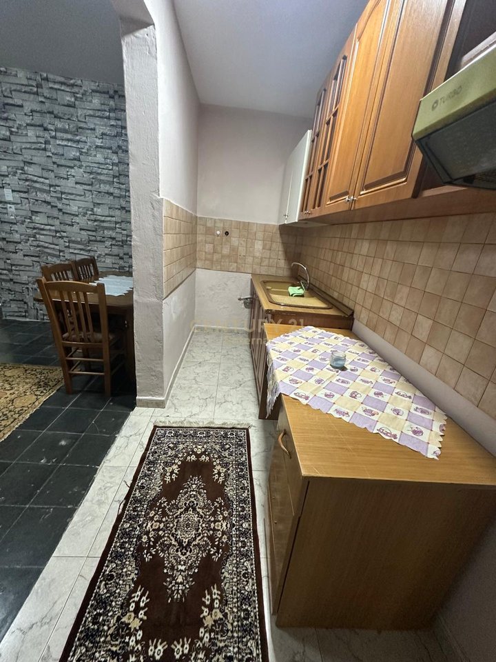 1+1 apartment for rent near Garda, Old Blloku