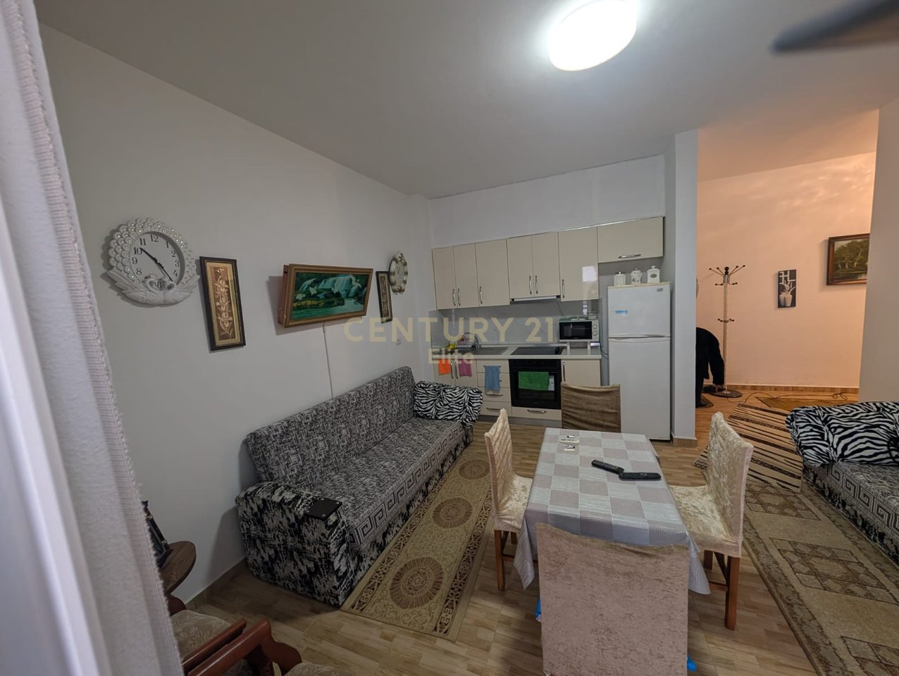 For sale in Qerreti Beach, 1+1 apartment.