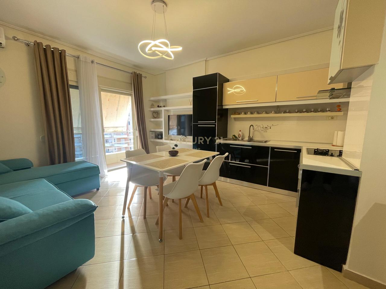 1+1 APARTMENT FOR RENT NEAR THE CONSULATE, ON THE SEAFRONT!!!