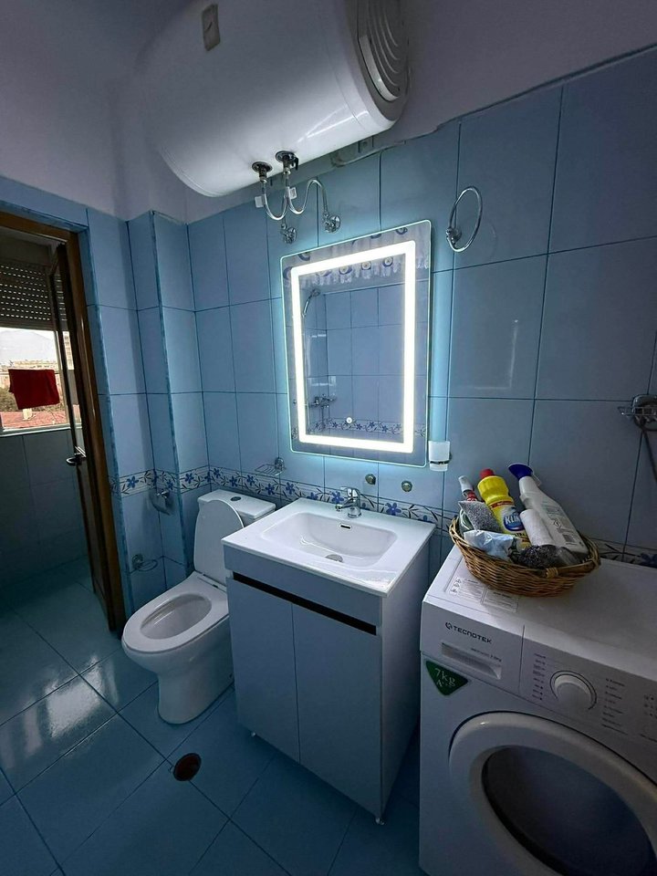 Apartament  Ekzistues 2+1 Për Shitje në Ali Demi, Tiranë