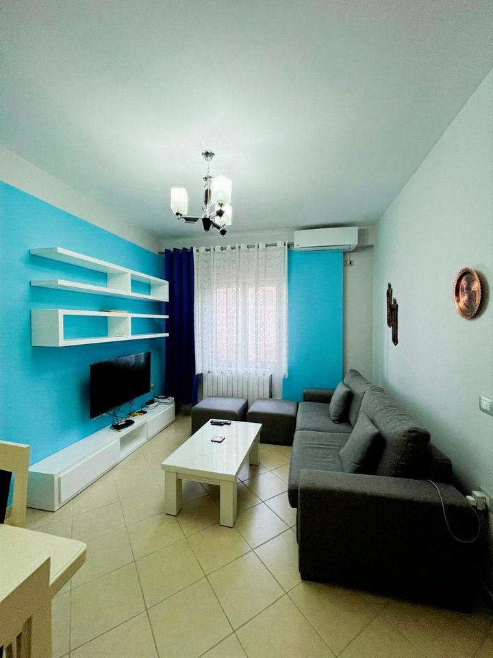 APARTAMENT 2+1 PER SHITJE ,NE LUNGOMARE 2!