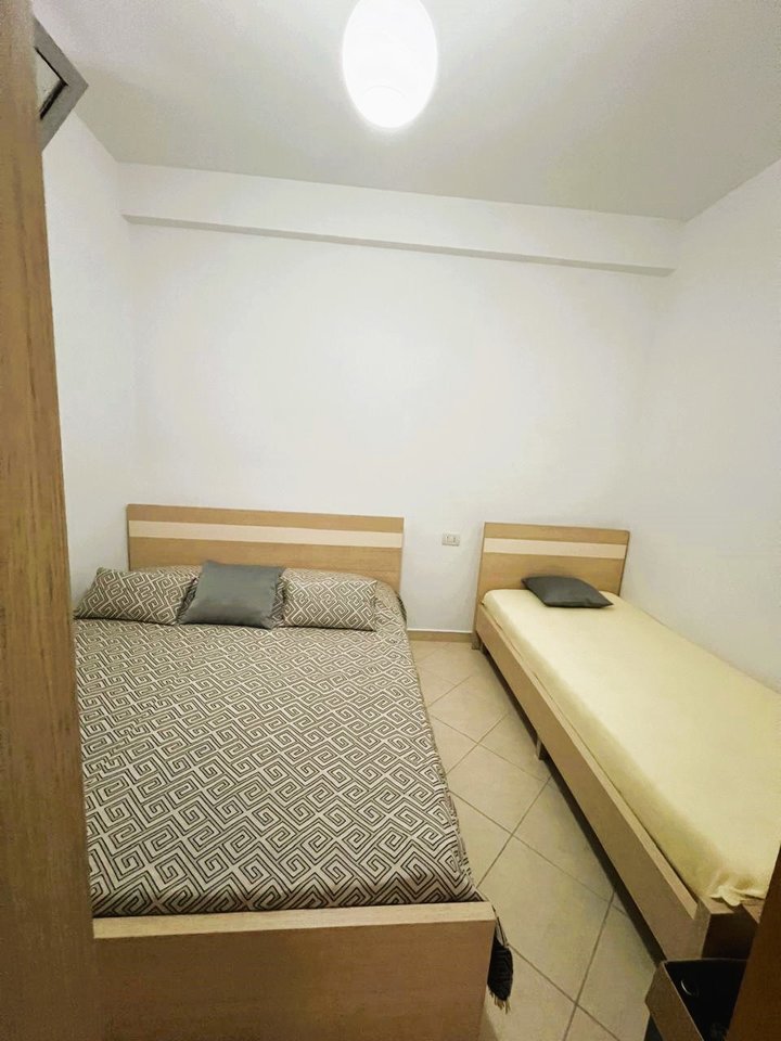 APARTAMENT 2+1 PER SHITJE ,NE LUNGOMARE 2!