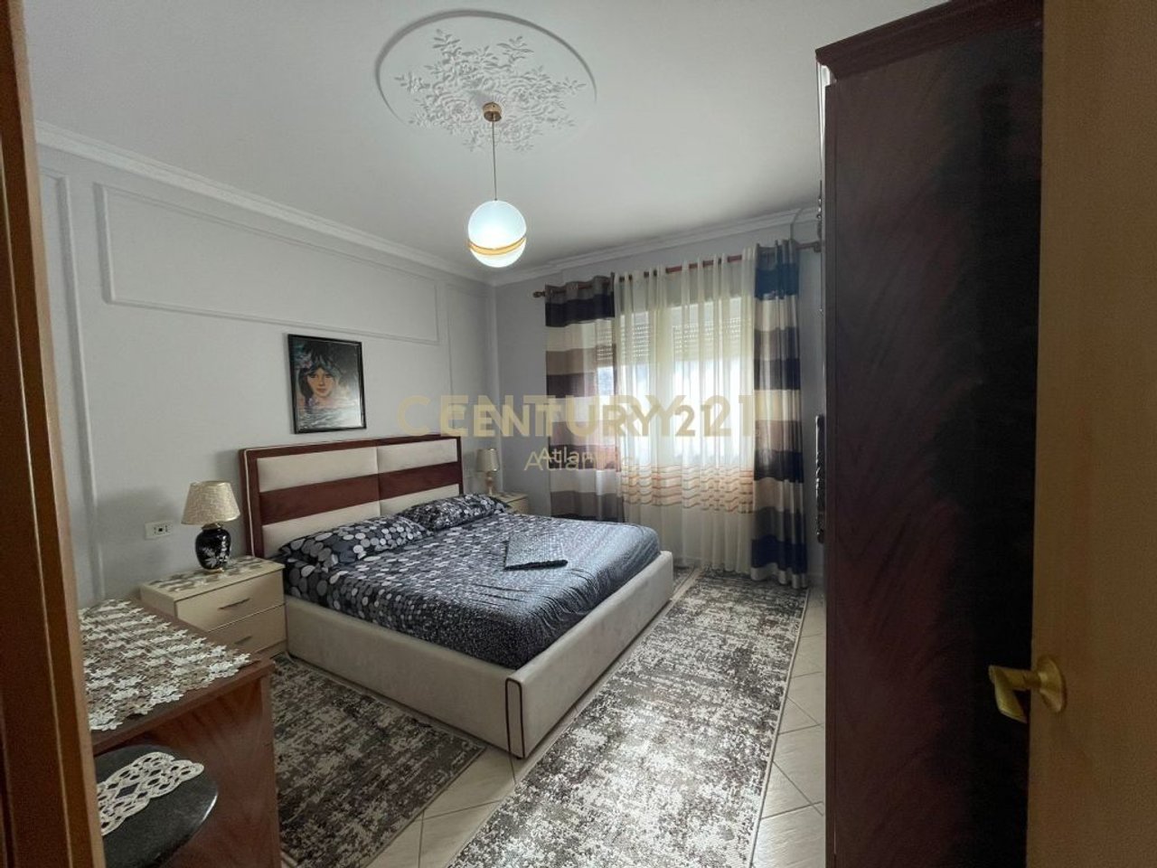 JEPET ME QIRA APARTAMENT 1+1 NE PLAZH HEKURUDHA, DURRES!