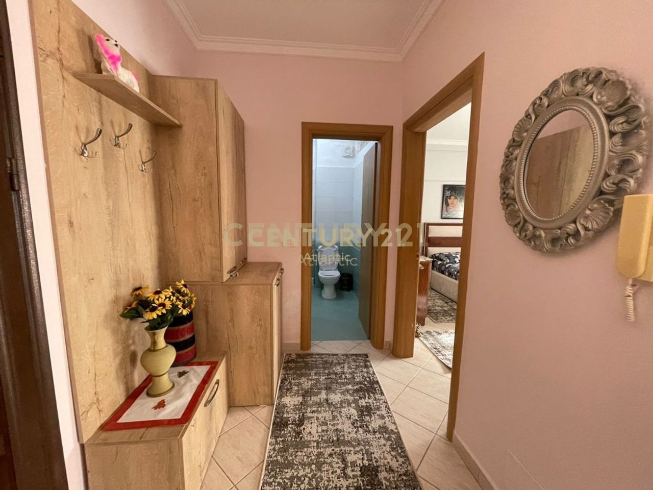 JEPET ME QIRA APARTAMENT 1+1 NE PLAZH HEKURUDHA, DURRES!