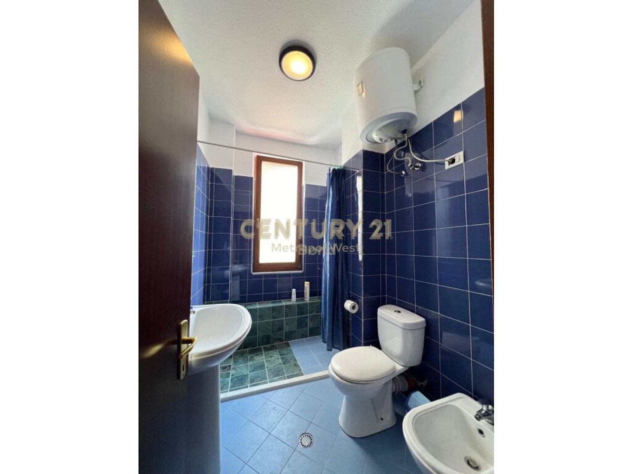 Apartament 2+1+2 Për Qira tek ish Tregu Elektrik