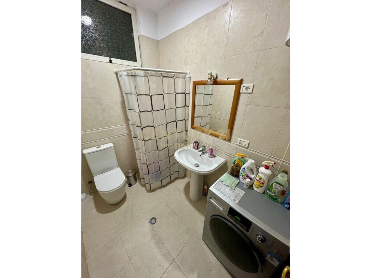 Apartament 2+1+2 Për Qira tek ish Tregu Elektrik