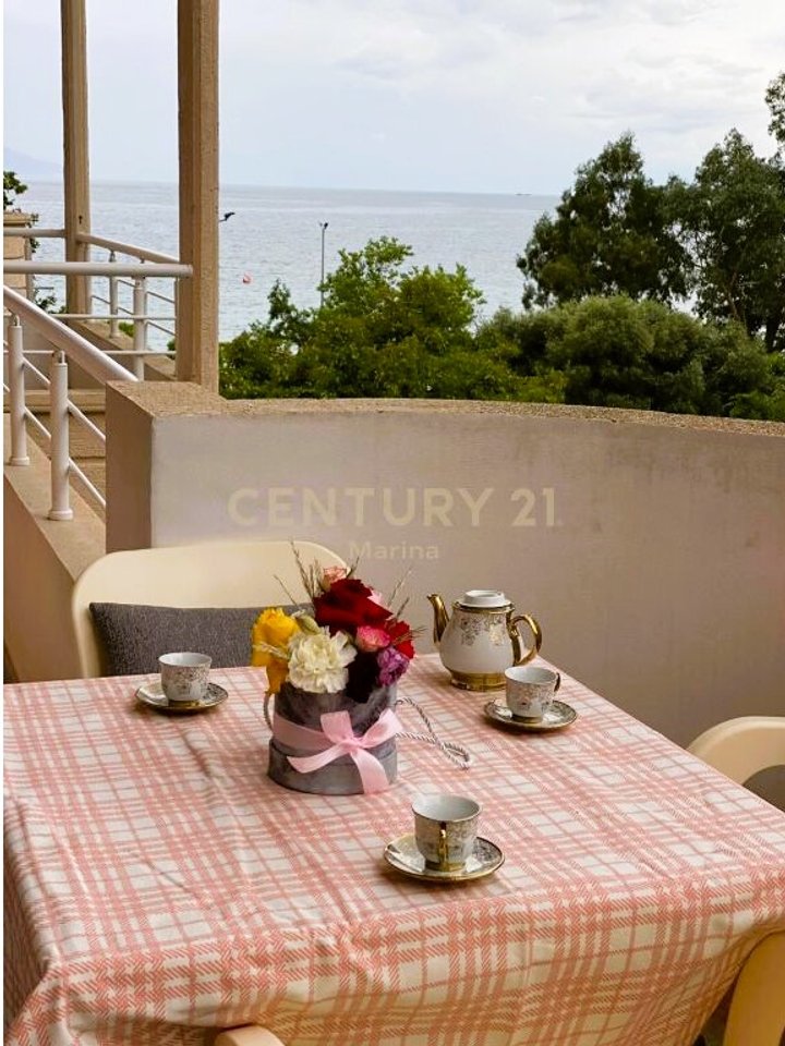 APARTAMENT 2+1 PER SHITJE ,NE LUNGOMARE 2!