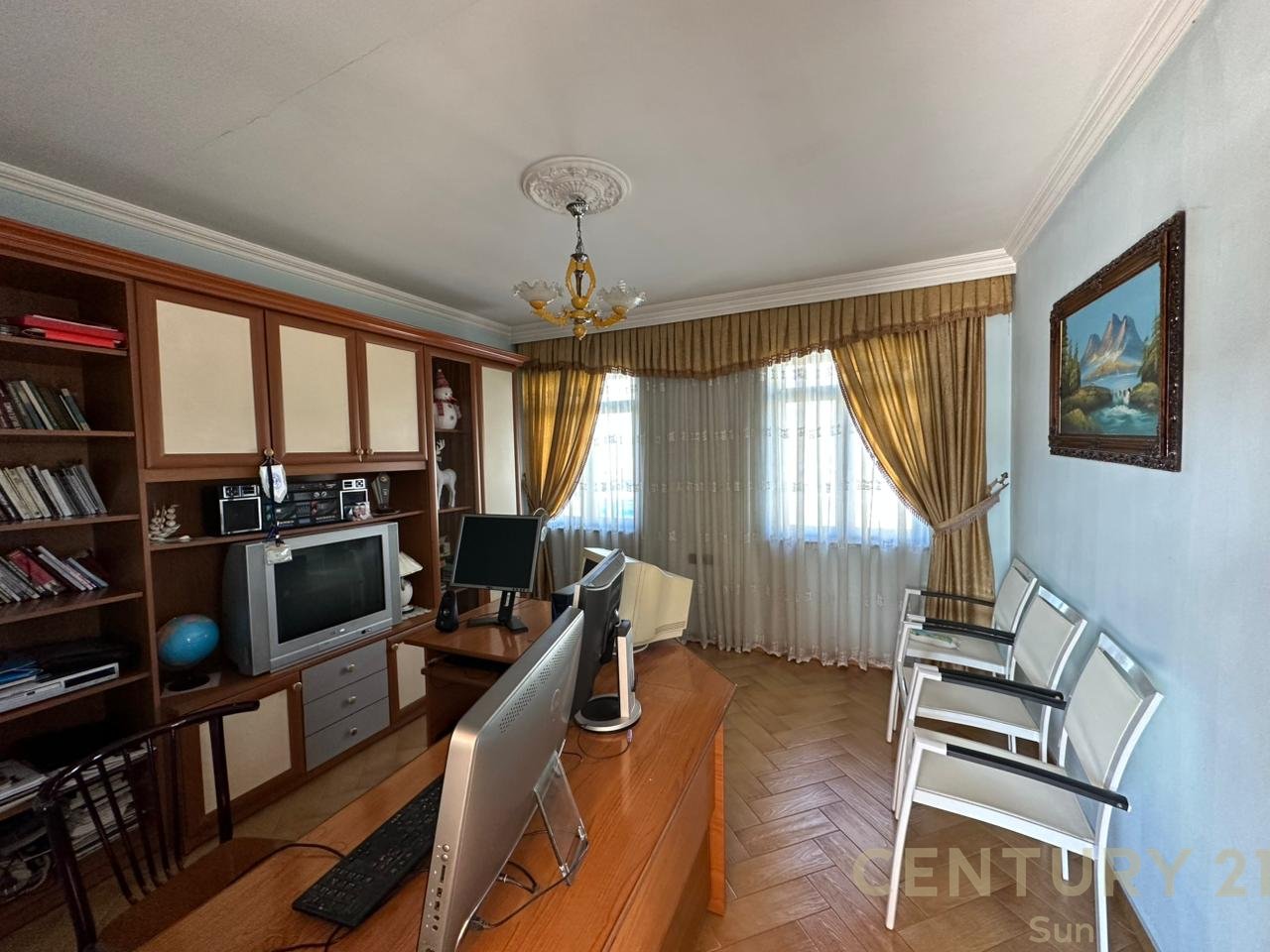 VILE PER QIRA NE UNAZE TE RE!