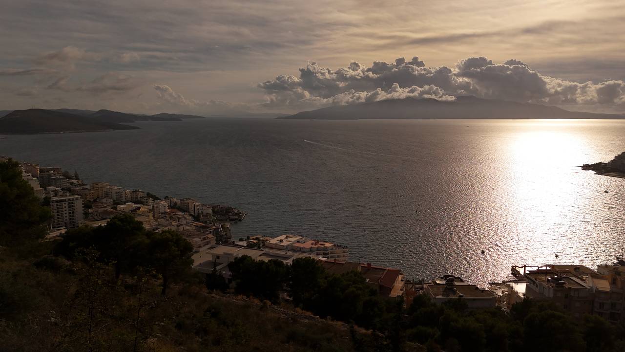 SARANDE, TERRENO IN VENDITA CON FANTASTICA VISTA MARE