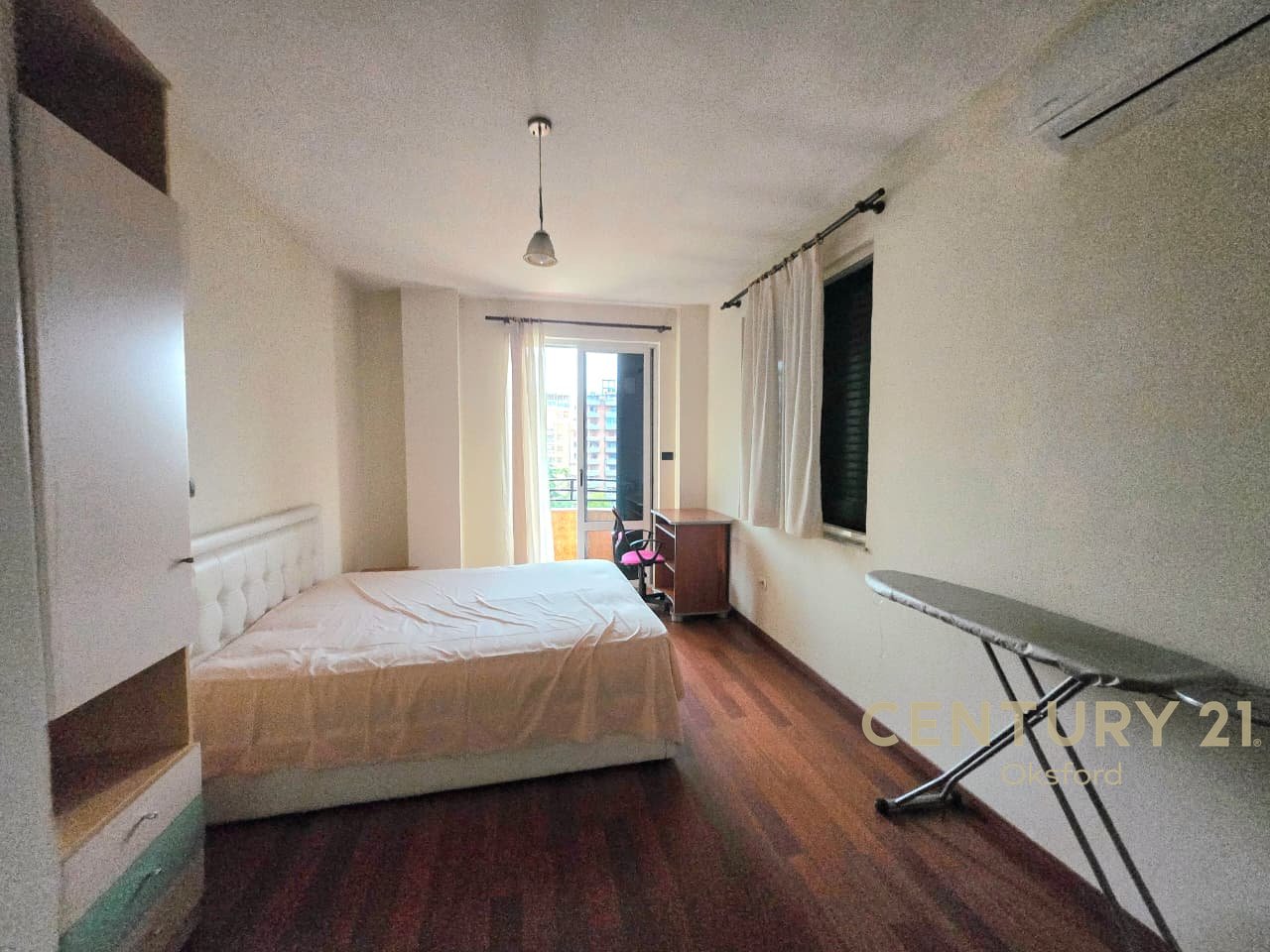 IN AFFITTO APPARTAMENTO 2+1+2 + POSTO AUTO A BLOK