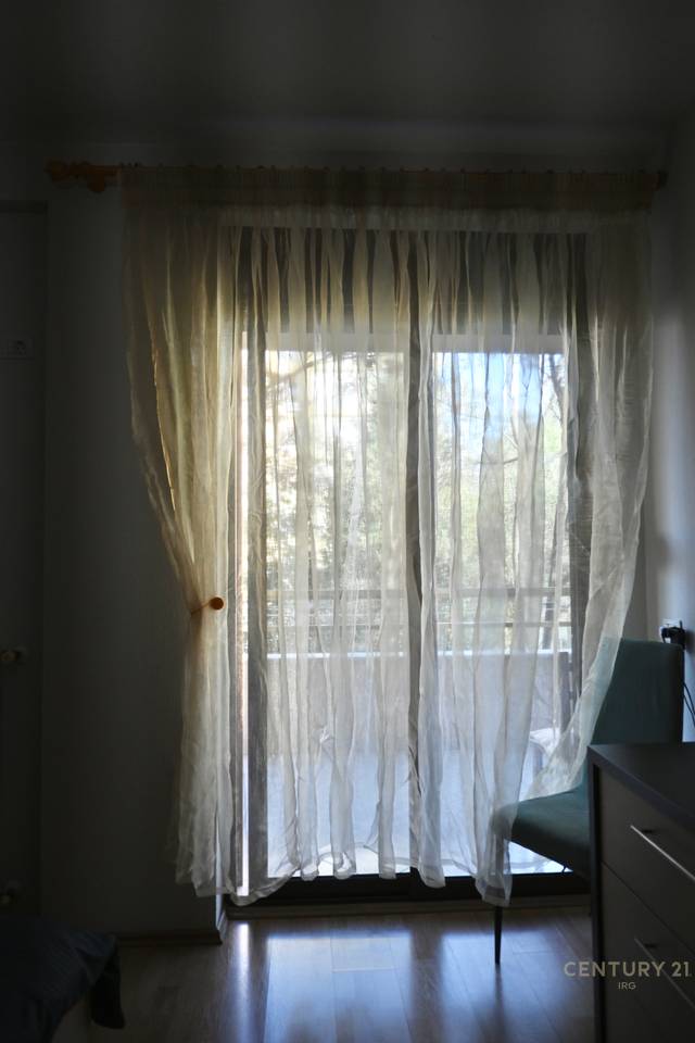 Apartament për Shitje në Rrugën e Kavajës