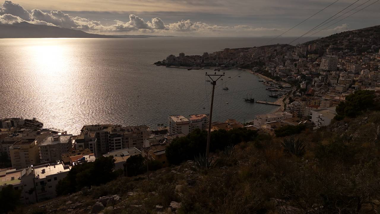 SARANDE, TERRENO IN VENDITA CON FANTASTICA VISTA MARE