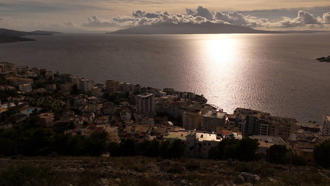 SARANDE, TERRENO IN VENDITA CON FANTASTICA VISTA MARE