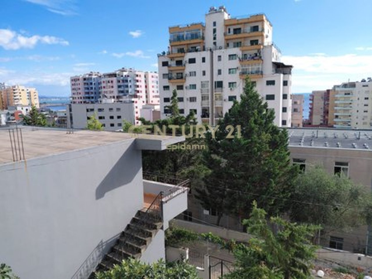 Apartment 1+1+parking space For Rent in Vollga, Durrës - 370€ |