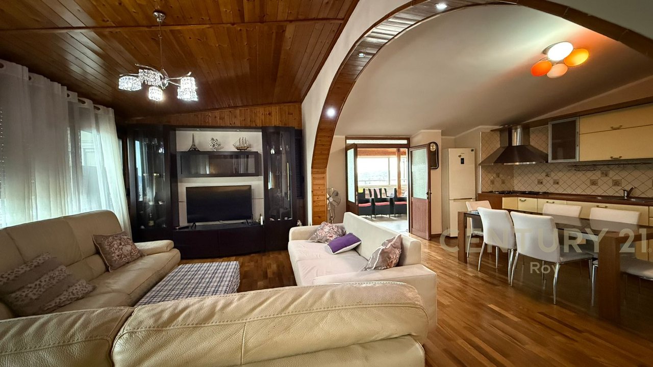 IN VENDITA APPARTAMENTO 3+1+VERANDA A KAVAJE!