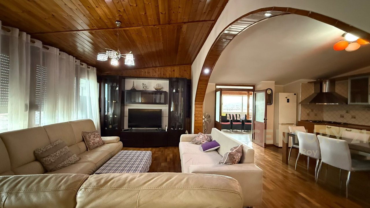 IN VENDITA APPARTAMENTO 3+1+VERANDA A KAVAJE!