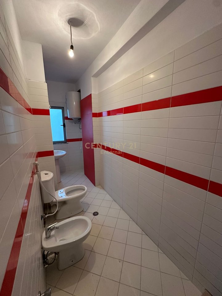 Apartament 2+1 me Qira tek Vila L ne Astir