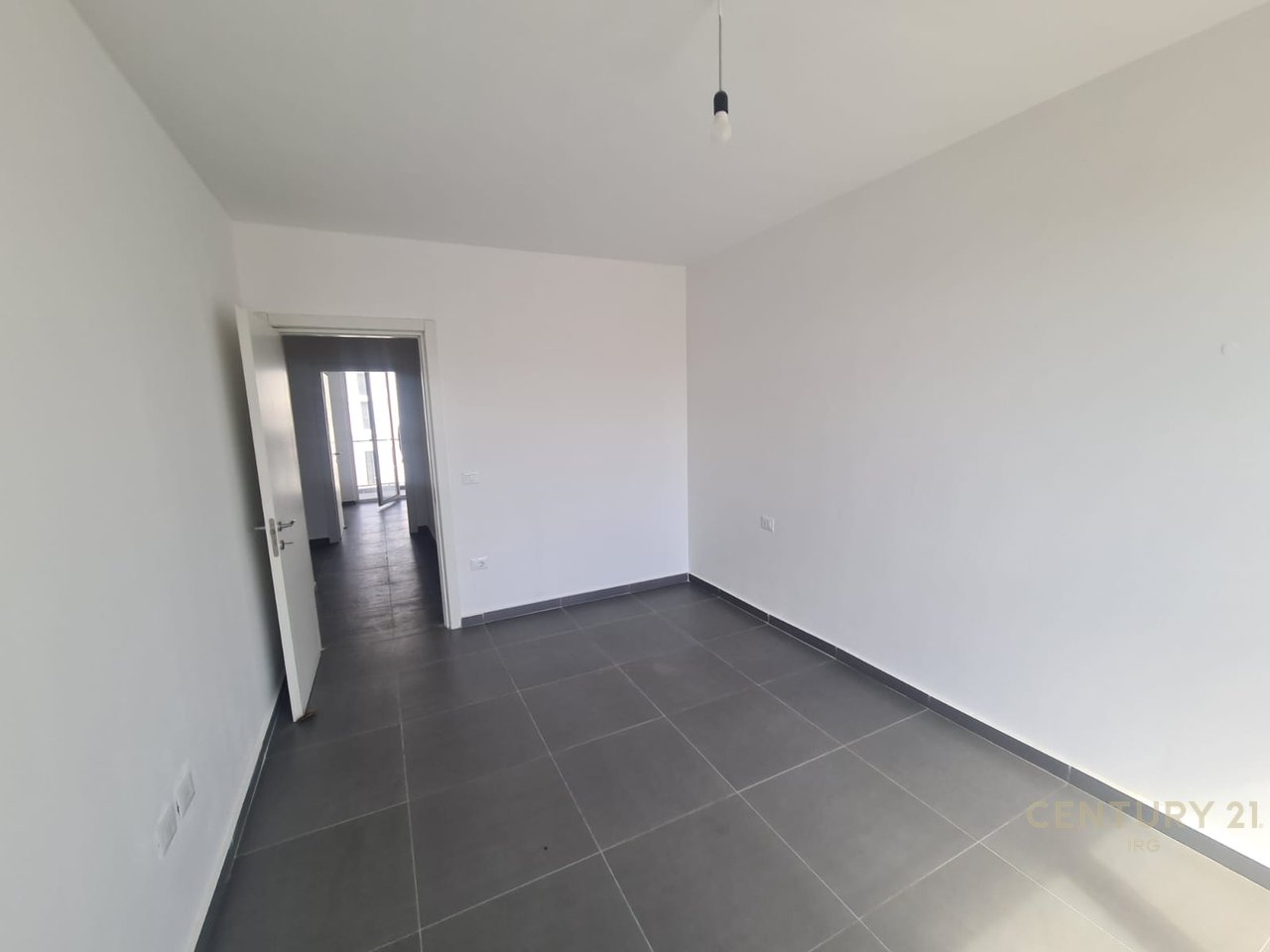 APPARTAMENTO 3+1 IN VIA 5 MAGGIO!