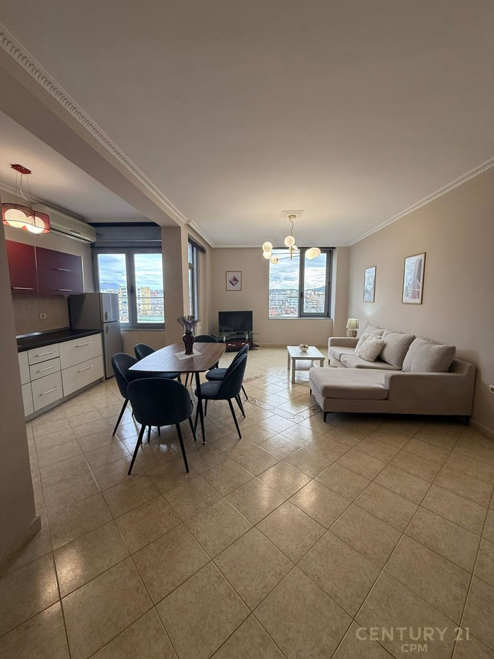 Exclusive in the heart of Tirana – 2+1 apartment for rent opposite Toptani!