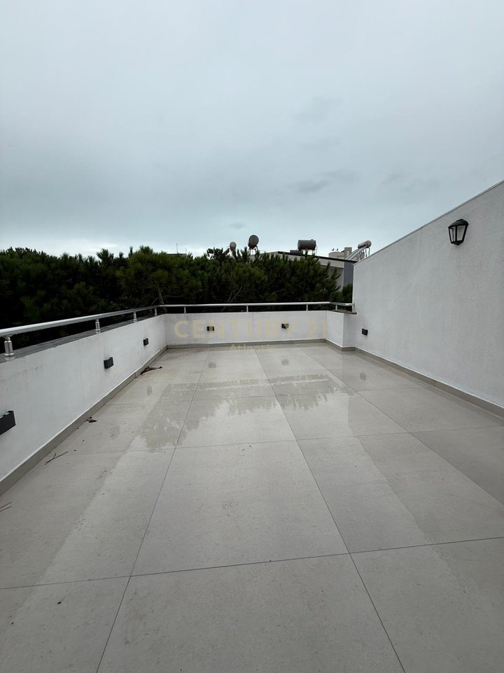 2+1 Apartment For Sale in Mali i Robit, Durrës - 200000€ | 156 m²