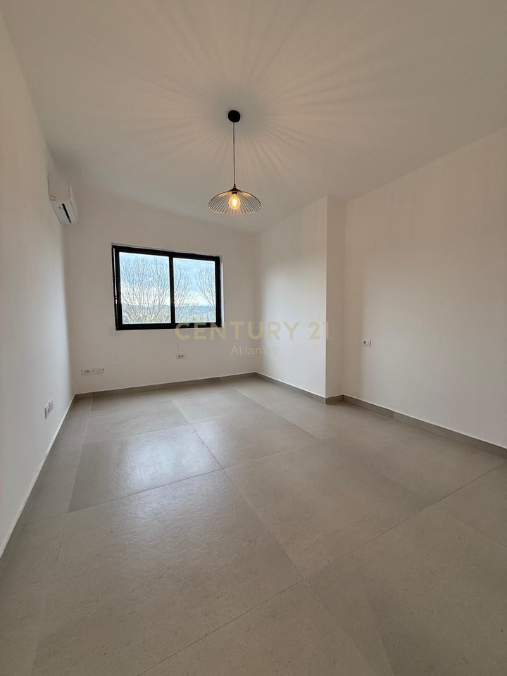 2+1 Apartment For Sale in Mali i Robit, Durrës - 200000€ | 156 m²