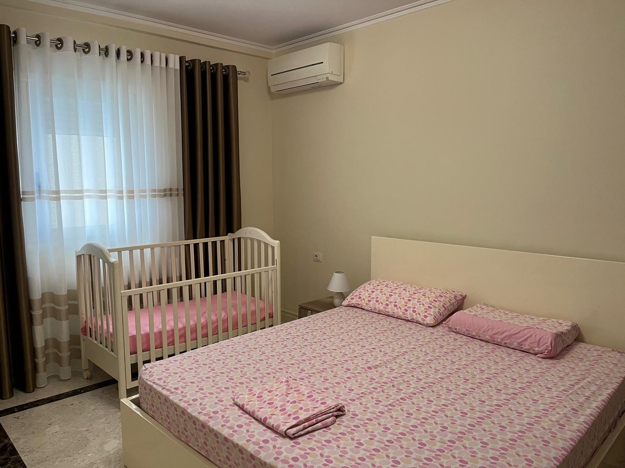 APARTAMENT 1+1 PER QERA,NE LUNGOMARE!