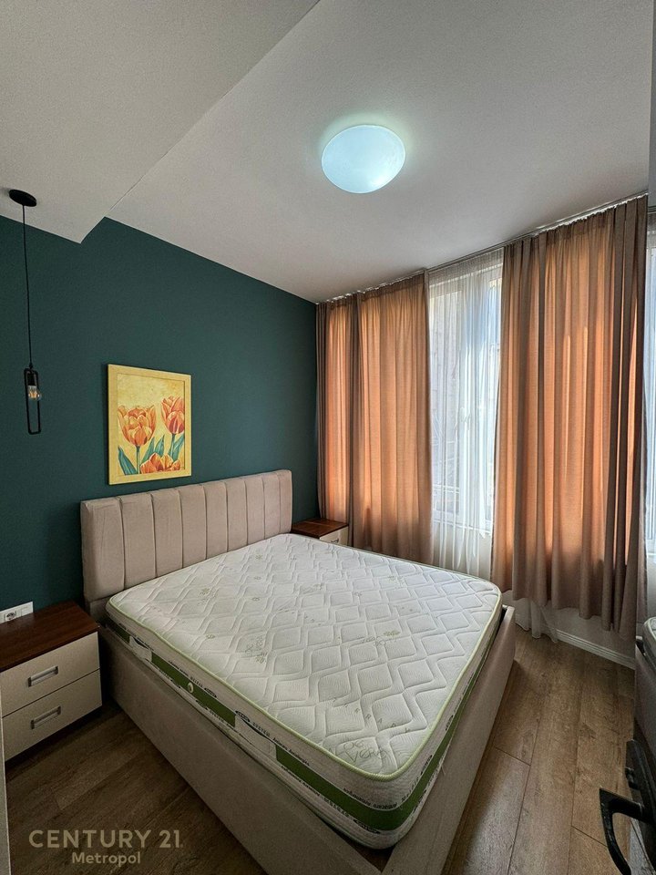 JEPET ME QIRA APARTAMENT 1+1 TEK LIQENI ARTIFICIAL!