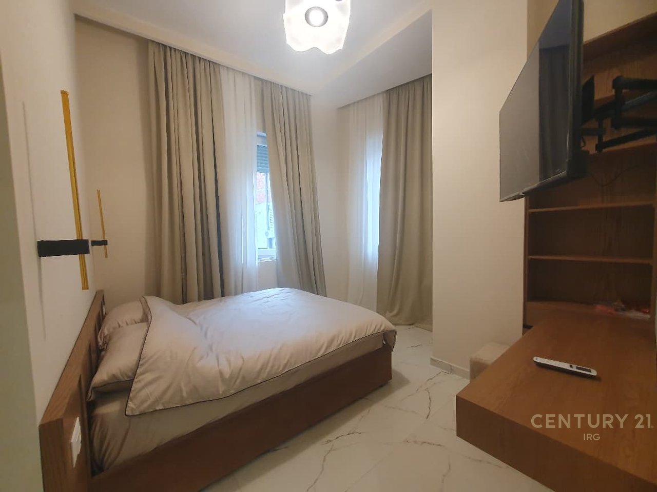 APARTAMENT 2+1 PER QIRA TE 'DONIKA CENTER'!
