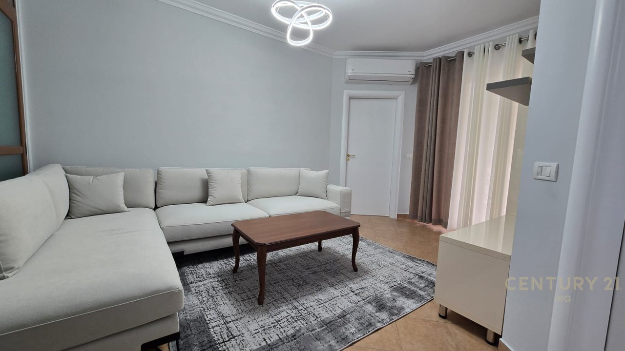 JEPET ME QIRA APARTAMENT 2+1 TE RRUGA KAVAJES!