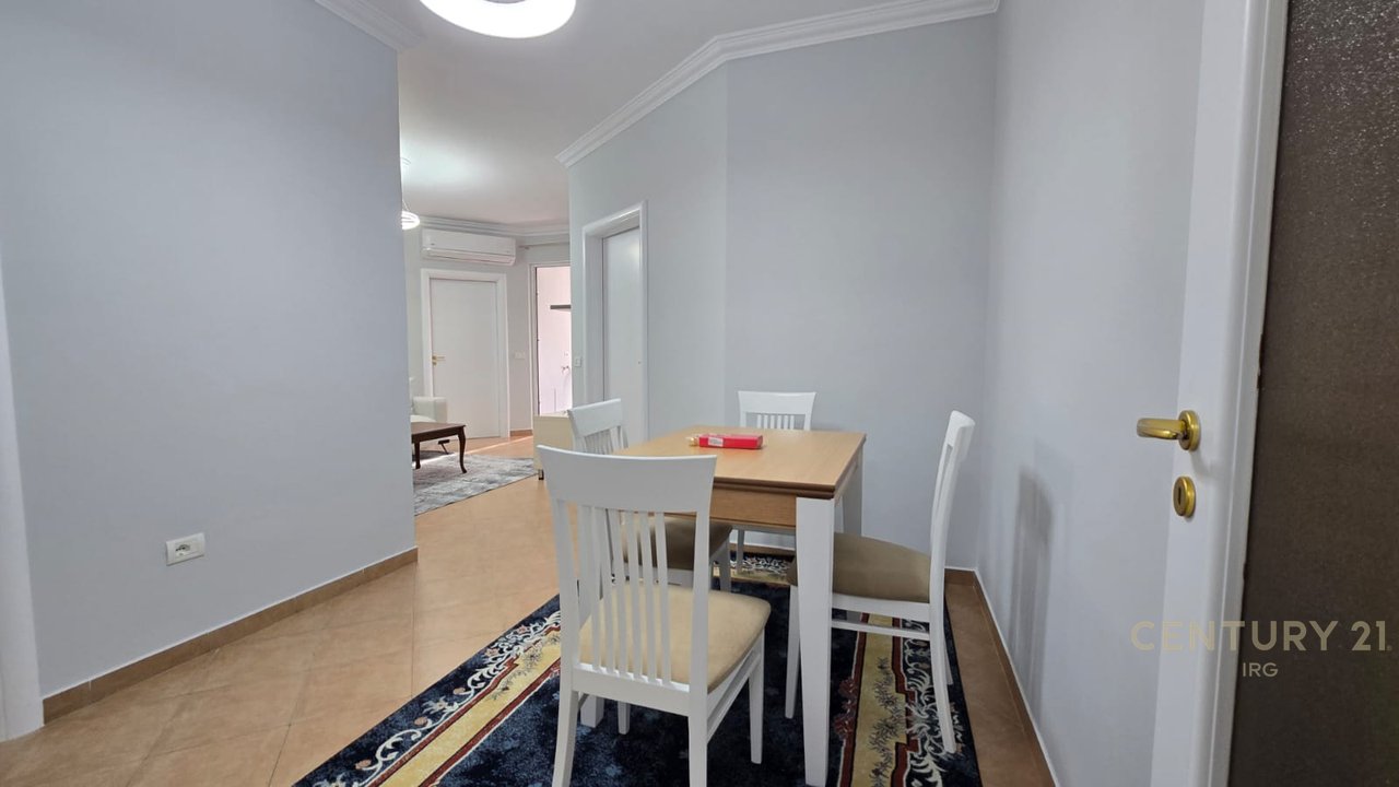 JEPET ME QIRA APARTAMENT 2+1 TE RRUGA KAVAJES!