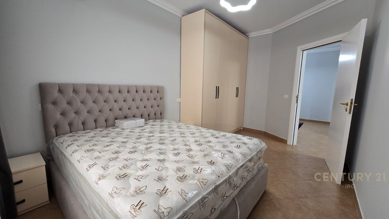 JEPET ME QIRA APARTAMENT 2+1 TE RRUGA KAVAJES!