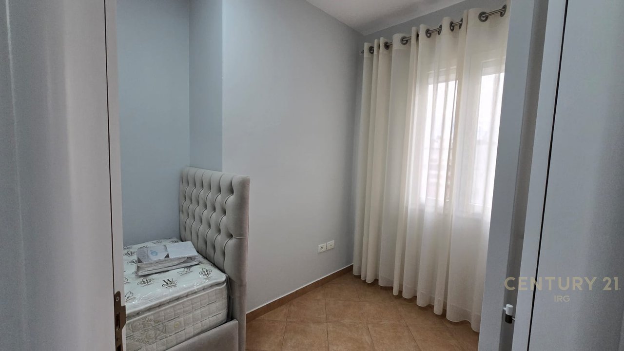 JEPET ME QIRA APARTAMENT 2+1 TE RRUGA KAVAJES!